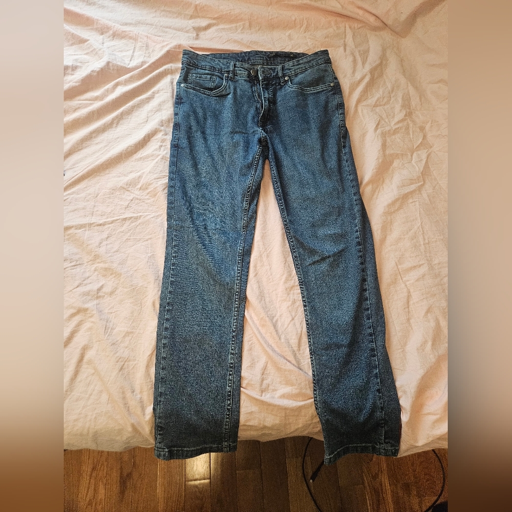 Blue jeans sized 32x30